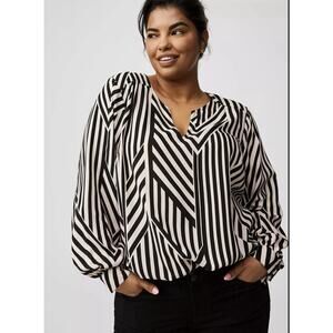 NWT Torrid Harper Pullover Challis Black Sandstone Stripe Tan Size 2X